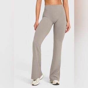 Oner Active Soft Motion Flared Bottoms in Warm Sand